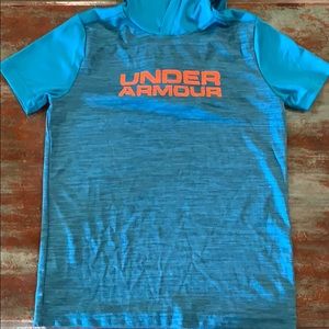 EUC Boys Under Amour Hooded Shirt